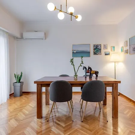 Apartment Luxury Museum *